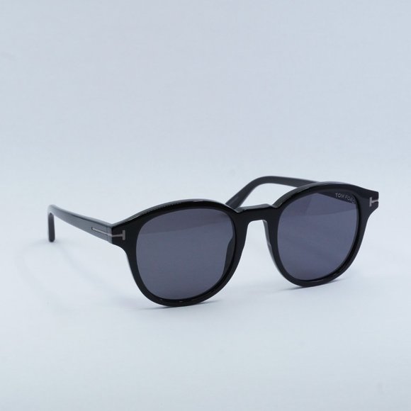 Tom Ford Jameson FT0752-N 01A Sunglasses Black Round Frame, Smoke Lenses - Picture 10 of 11